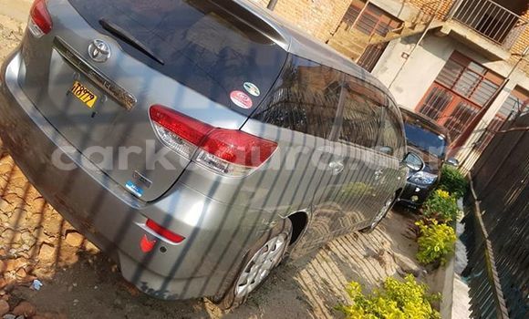 Nunua Ilio tumika Toyota Wish Nyingine Gari ndani ya Bujumbura nchini Bujumbura Nunua Ilio tumika Toyota Wish Nyingine Gari ndani ya Bujumbura nchini Bujumbura