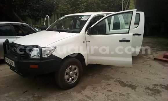 Acheter Occasion Voiture Toyota Hilux Blanc à Bujumbura, Bujumbura Acheter Occasion Voiture Toyota Hilux Blanc à Bujumbura, Bujumbura