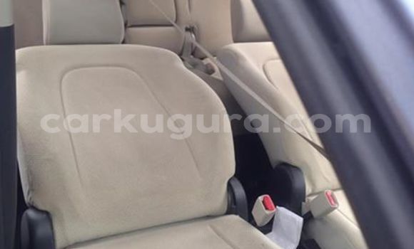 Acheter Occasion Voiture Toyota Ractis Bleu à Bujumbura, Bujumbura Acheter Occasion Voiture Toyota Ractis Bleu à Bujumbura, Bujumbura