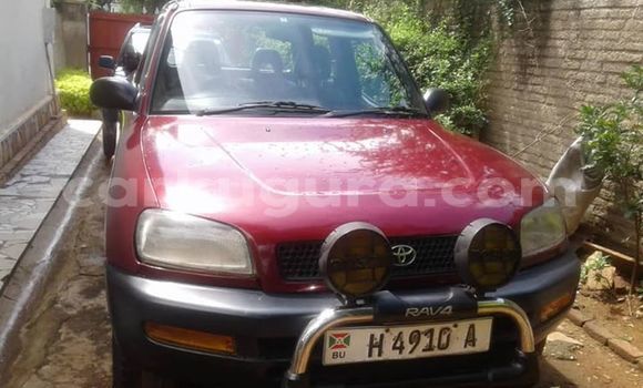 Acheter Occasion Voiture Toyota RAV4 Rouge à Bujumbura, Bujumbura Acheter Occasion Voiture Toyota RAV4 Rouge à Bujumbura, Bujumbura