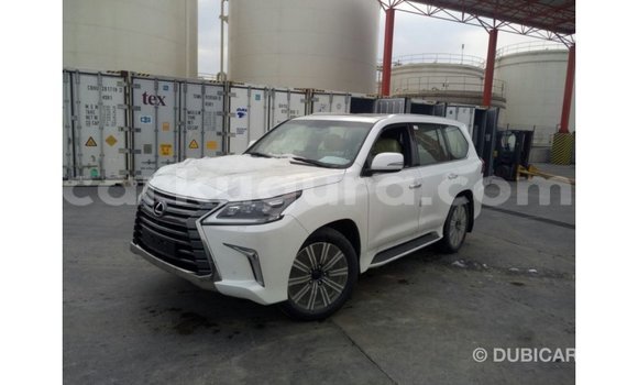 Nunua Imported Lexus LX Nyeupe Gari ndani ya Import - Dubai nchini Bujumbura Nunua Imported Lexus LX Nyeupe Gari ndani ya Import - Dubai nchini Bujumbura