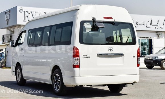Buy Import Toyota Hiace White Car in Import - Dubai in Bujumbura Buy Import Toyota Hiace White Car in Import - Dubai in Bujumbura