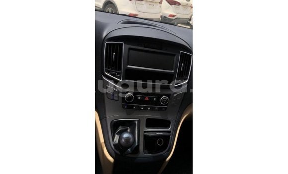 Buy Import Hyundai Accent White Car in Import - Dubai in Bujumbura Buy Import Hyundai Accent White Car in Import - Dubai in Bujumbura