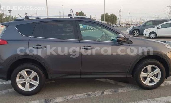 Nunua Imported Toyota Highlander Nyingine Gari ndani ya Import - Dubai nchini Bujumbura Nunua Imported Toyota Highlander Nyingine Gari ndani ya Import - Dubai nchini Bujumbura