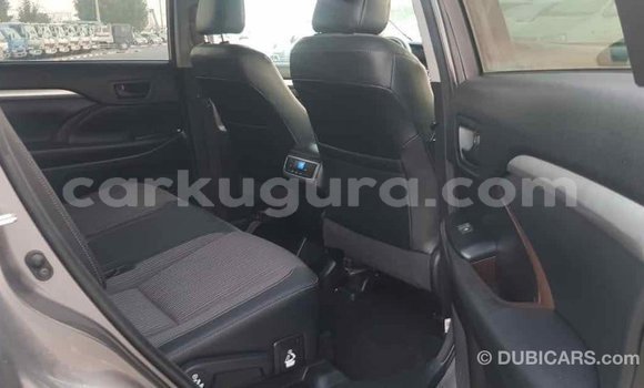 Nunua Imported Toyota Highlander Nyingine Gari ndani ya Import - Dubai nchini Bujumbura Nunua Imported Toyota Highlander Nyingine Gari ndani ya Import - Dubai nchini Bujumbura