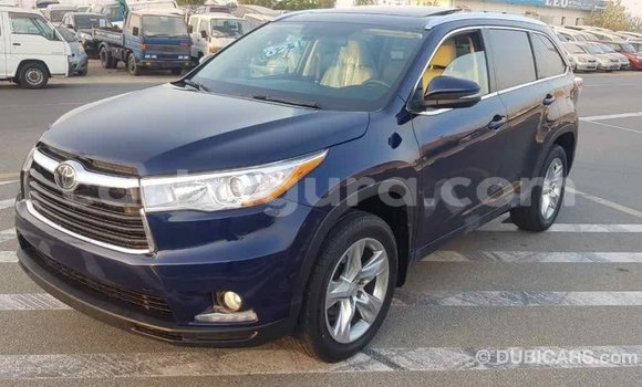 Nunua Imported Toyota Highlander Bluu Gari ndani ya Import - Dubai nchini Bujumbura Nunua Imported Toyota Highlander Bluu Gari ndani ya Import - Dubai nchini Bujumbura