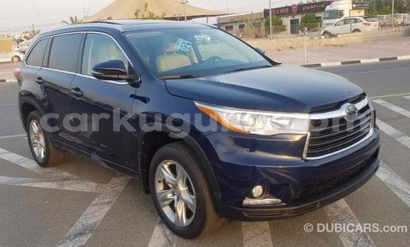 Nunua Imported Toyota Highlander Bluu Gari ndani ya Import - Dubai nchini Bujumbura Nunua Imported Toyota Highlander Bluu Gari ndani ya Import - Dubai nchini Bujumbura