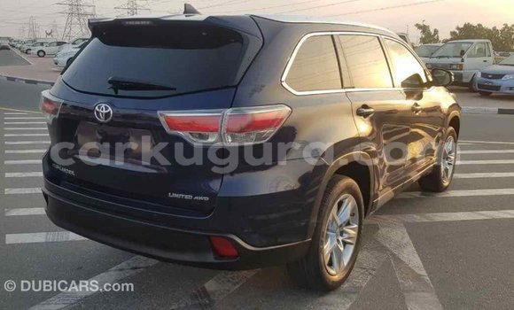 Nunua Imported Toyota Highlander Bluu Gari ndani ya Import - Dubai nchini Bujumbura Nunua Imported Toyota Highlander Bluu Gari ndani ya Import - Dubai nchini Bujumbura