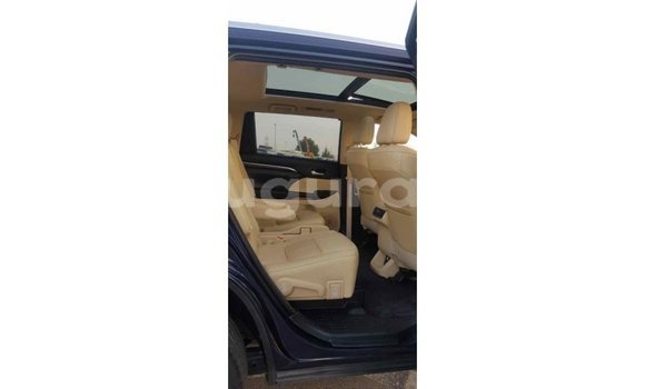 Nunua Imported Toyota Highlander Bluu Gari ndani ya Import - Dubai nchini Bujumbura Nunua Imported Toyota Highlander Bluu Gari ndani ya Import - Dubai nchini Bujumbura