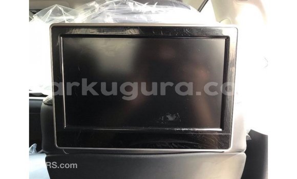 Acheter Import Voiture Lexus LX Blanc à Import - Dubai, Bujumbura Acheter Import Voiture Lexus LX Blanc à Import - Dubai, Bujumbura