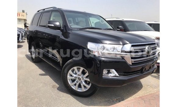 Acheter Import Voiture Toyota Land Cruiser Noir à Import - Dubai, Bujumbura Acheter Import Voiture Toyota Land Cruiser Noir à Import - Dubai, Bujumbura