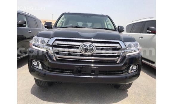 Acheter Import Voiture Toyota Land Cruiser Noir à Import - Dubai, Bujumbura Acheter Import Voiture Toyota Land Cruiser Noir à Import - Dubai, Bujumbura