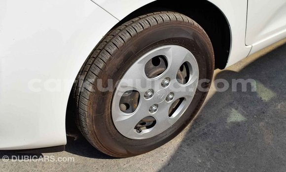 Acheter Import Voiture Kia Picanto Blanc à Import - Dubai, Bujumbura Acheter Import Voiture Kia Picanto Blanc à Import - Dubai, Bujumbura