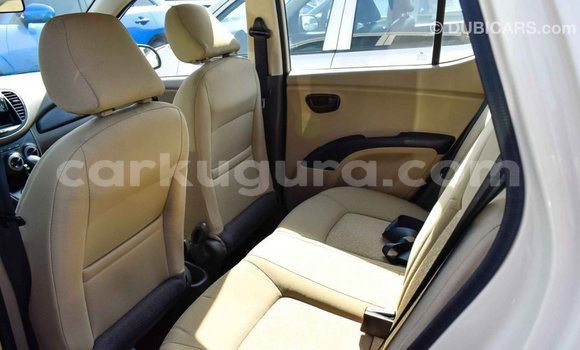 Nunua Imported Hyundai i10 Beige Gari ndani ya Import - Dubai nchini Bujumbura Nunua Imported Hyundai i10 Beige Gari ndani ya Import - Dubai nchini Bujumbura