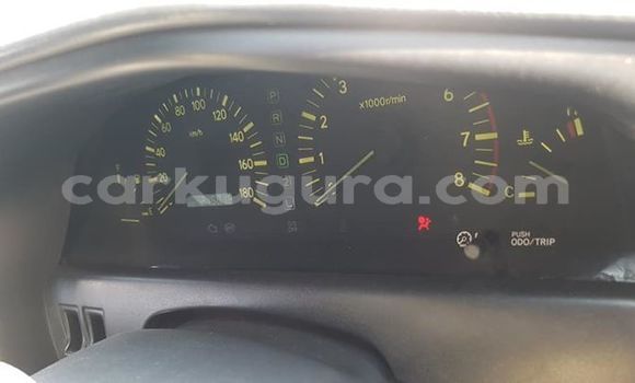 Acheter Occasion Voiture Toyota Carina Bleu à Bujumbura, Bujumbura Acheter Occasion Voiture Toyota Carina Bleu à Bujumbura, Bujumbura