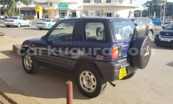 Buy Used Toyota RAV4 Blue Car in Bujumbura in Bujumbura Buy Used Toyota RAV4 Blue Car in Bujumbura in Bujumbura