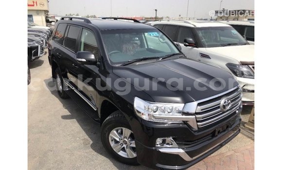 Acheter Import Voiture Toyota Land Cruiser Noir à Import - Dubai, Bujumbura Acheter Import Voiture Toyota Land Cruiser Noir à Import - Dubai, Bujumbura