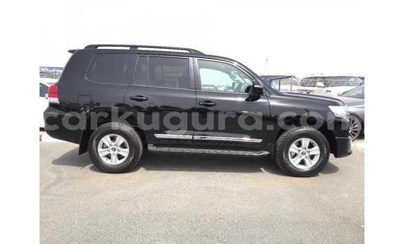 Acheter Import Voiture Toyota Land Cruiser Noir à Import - Dubai, Bujumbura Acheter Import Voiture Toyota Land Cruiser Noir à Import - Dubai, Bujumbura