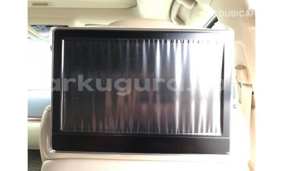 Buy Import Toyota Land Cruiser White Car in Import - Dubai in Bujumbura Buy Import Toyota Land Cruiser White Car in Import - Dubai in Bujumbura