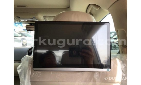 Buy Import Toyota Land Cruiser Other Car in Import - Dubai in Bujumbura Buy Import Toyota Land Cruiser Other Car in Import - Dubai in Bujumbura