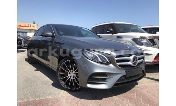 Buy Import Mercedes-Benz 200 Other Car in Import - Dubai in Bujumbura Buy Import Mercedes-Benz 200 Other Car in Import - Dubai in Bujumbura