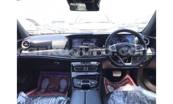 Buy Import Mercedes-Benz 200 Other Car in Import - Dubai in Bujumbura Buy Import Mercedes-Benz 200 Other Car in Import - Dubai in Bujumbura