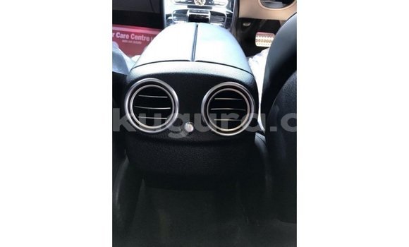 Buy Import Mercedes-Benz 200 Other Car in Import - Dubai in Bujumbura Buy Import Mercedes-Benz 200 Other Car in Import - Dubai in Bujumbura