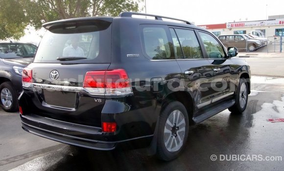 Nunua Imported Toyota Land Cruiser Nyeusi Gari ndani ya Import - Dubai nchini Bujumbura Nunua Imported Toyota Land Cruiser Nyeusi Gari ndani ya Import - Dubai nchini Bujumbura