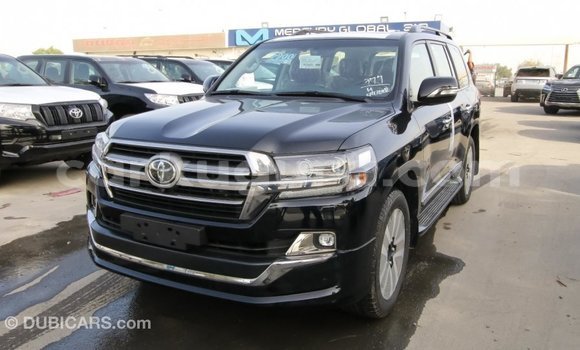 Nunua Imported Toyota Land Cruiser Nyeusi Gari ndani ya Import - Dubai nchini Bujumbura Nunua Imported Toyota Land Cruiser Nyeusi Gari ndani ya Import - Dubai nchini Bujumbura