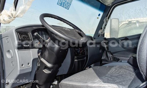 Buy Import Mercedes-Benz 190 White Car in Import - Dubai in Bujumbura Buy Import Mercedes-Benz 190 White Car in Import - Dubai in Bujumbura