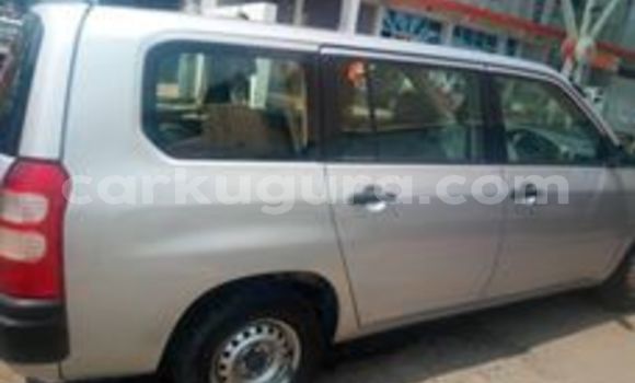 Acheter Occasion Voiture Toyota Succeed Gris à Bujumbura, Bujumbura Acheter Occasion Voiture Toyota Succeed Gris à Bujumbura, Bujumbura