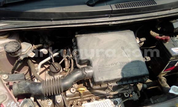 Acheter Occasion Voiture Toyota Passo Rouge à Bujumbura, Bujumbura Acheter Occasion Voiture Toyota Passo Rouge à Bujumbura, Bujumbura