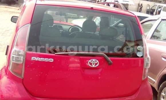 Acheter Occasion Voiture Toyota Passo Rouge à Bujumbura, Bujumbura Acheter Occasion Voiture Toyota Passo Rouge à Bujumbura, Bujumbura