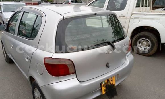 Acheter Occasion Voiture Toyota Vitz Gris à Bujumbura, Bujumbura Acheter Occasion Voiture Toyota Vitz Gris à Bujumbura, Bujumbura