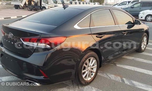 Nunua Imported Hyundai Sonata Nyeusi Gari ndani ya Import - Dubai nchini Bujumbura Nunua Imported Hyundai Sonata Nyeusi Gari ndani ya Import - Dubai nchini Bujumbura