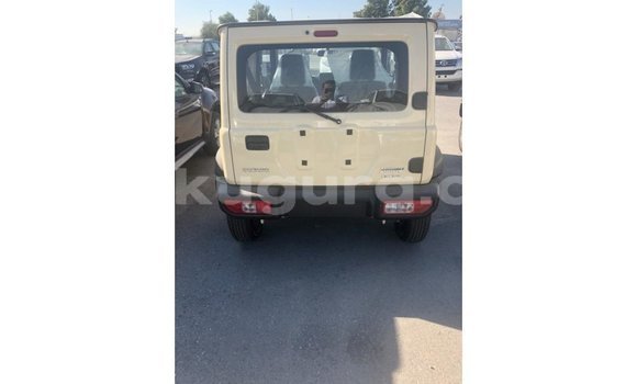 Acheter Import Voiture Suzuki Jimny Beige à Import - Dubai, Bujumbura Acheter Import Voiture Suzuki Jimny Beige à Import - Dubai, Bujumbura