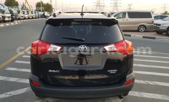 Acheter Import Voiture Toyota 4Runner Noir à Import - Dubai, Bujumbura Acheter Import Voiture Toyota 4Runner Noir à Import - Dubai, Bujumbura