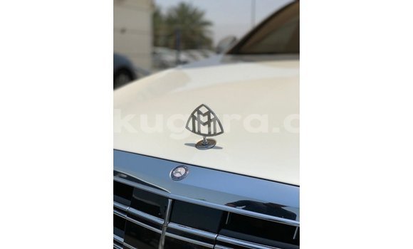 Buy Import Mercedes-Benz 190 White Car in Import - Dubai in Bujumbura Buy Import Mercedes-Benz 190 White Car in Import - Dubai in Bujumbura