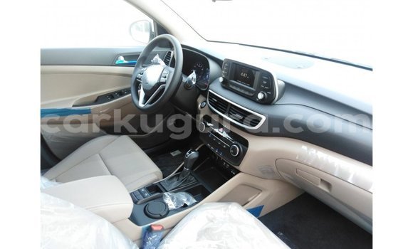 Buy Import Hyundai Tucson White Car in Import - Dubai in Bujumbura Buy Import Hyundai Tucson White Car in Import - Dubai in Bujumbura