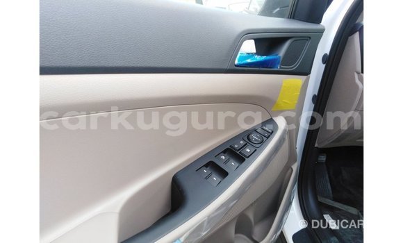Buy Import Hyundai Tucson White Car in Import - Dubai in Bujumbura Buy Import Hyundai Tucson White Car in Import - Dubai in Bujumbura
