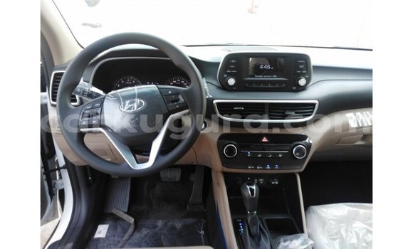 Buy Import Hyundai Tucson White Car in Import - Dubai in Bujumbura Buy Import Hyundai Tucson White Car in Import - Dubai in Bujumbura