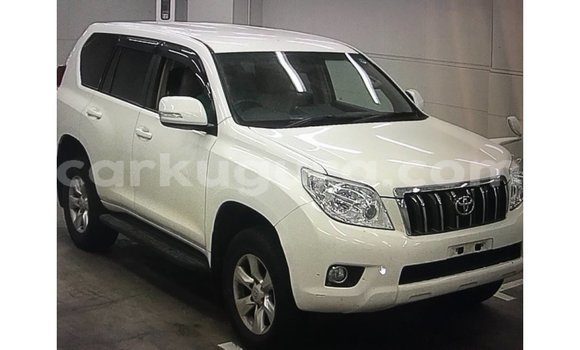 Acheter Import Voiture Toyota Prado Blanc à Import - Dubai, Bujumbura Acheter Import Voiture Toyota Prado Blanc à Import - Dubai, Bujumbura
