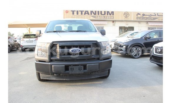 Acheter Import Utilitaire Ford AEV AMBULANCE Autre à Import - Dubai, Bujumbura