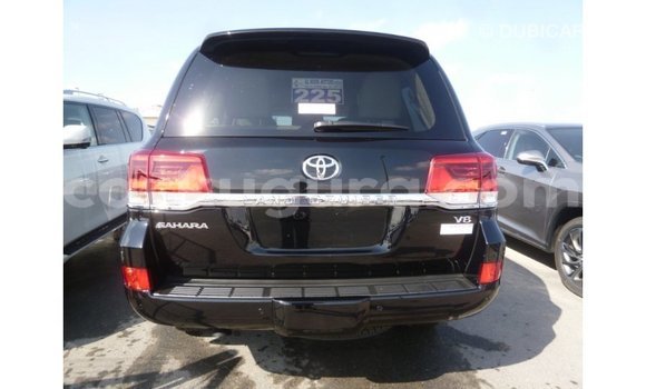 Acheter Import Voiture Toyota Land Cruiser Noir à Import - Dubai, Bujumbura Acheter Import Voiture Toyota Land Cruiser Noir à Import - Dubai, Bujumbura