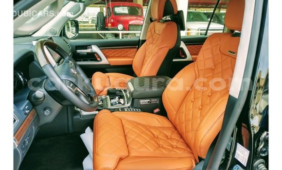 Acheter Import Voiture Toyota Land Cruiser Noir à Import - Dubai, Bujumbura Acheter Import Voiture Toyota Land Cruiser Noir à Import - Dubai, Bujumbura