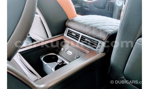 Acheter Import Voiture Toyota Land Cruiser Noir à Import - Dubai, Bujumbura Acheter Import Voiture Toyota Land Cruiser Noir à Import - Dubai, Bujumbura