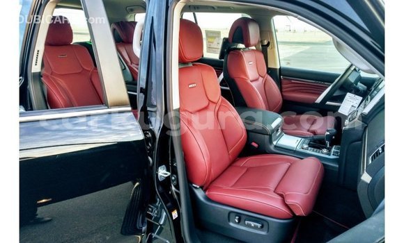 Nunua Imported Toyota Land Cruiser Nyeusi Gari ndani ya Import - Dubai nchini Bujumbura Nunua Imported Toyota Land Cruiser Nyeusi Gari ndani ya Import - Dubai nchini Bujumbura