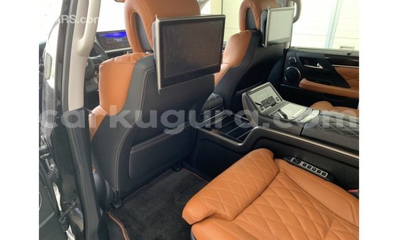 Nunua Imported Lexus LX Nyeusi Gari ndani ya Import - Dubai nchini Bujumbura Nunua Imported Lexus LX Nyeusi Gari ndani ya Import - Dubai nchini Bujumbura