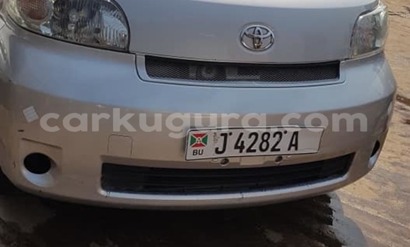 Buy Used Toyota Porte Silver Car in Bujumbura in Bujumbura Buy Used Toyota Porte Silver Car in Bujumbura in Bujumbura