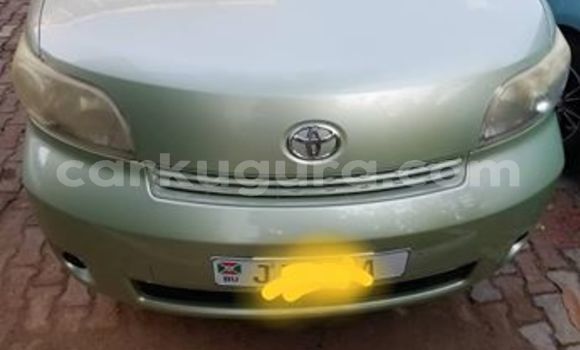 Buy Used Toyota Porte Green Car in Bujumbura in Bujumbura Buy Used Toyota Porte Green Car in Bujumbura in Bujumbura